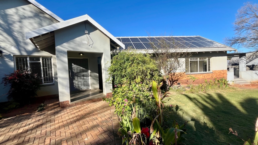 3 Bedroom Property for Sale in Flamwood North West